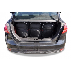 FORD FOCUS LIMOUSINE 2011-2018 TORBY DO BAGAŻNIKA 5 SZT FORD FOCUS LIMOUSINE 2011-2018 TORBY DO BAGAŻNIKA 5 SZT