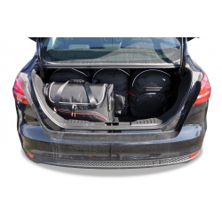 FORD FOCUS LIMOUSINE 2011-2018 TORBY DO BAGAŻNIKA 5 SZT FORD FOCUS LIMOUSINE 2011-2018 TORBY DO BAGAŻNIKA 5 SZT